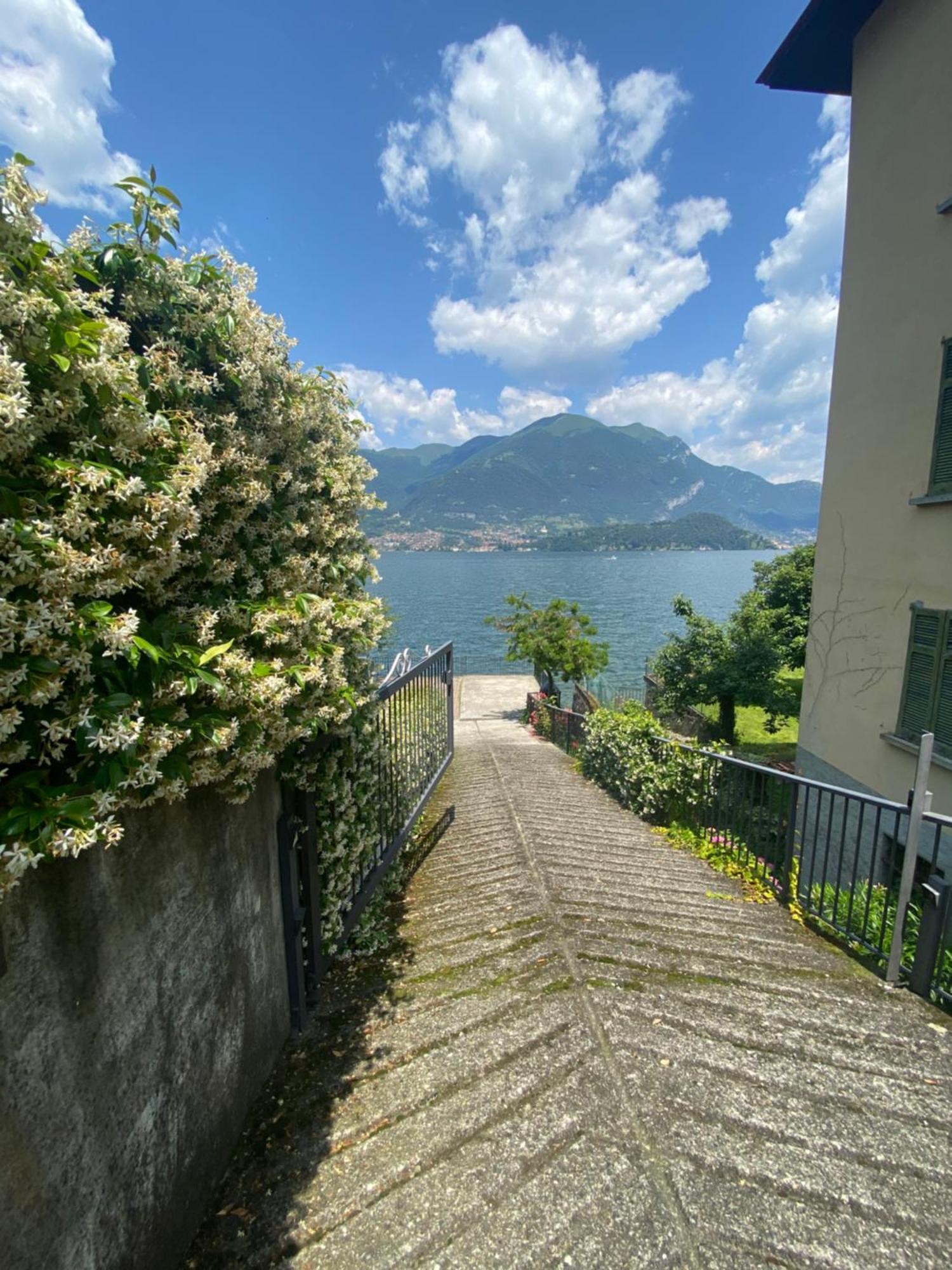 Peonia Apartment - Appartamento Vista Lago Lezzeno Esterno foto